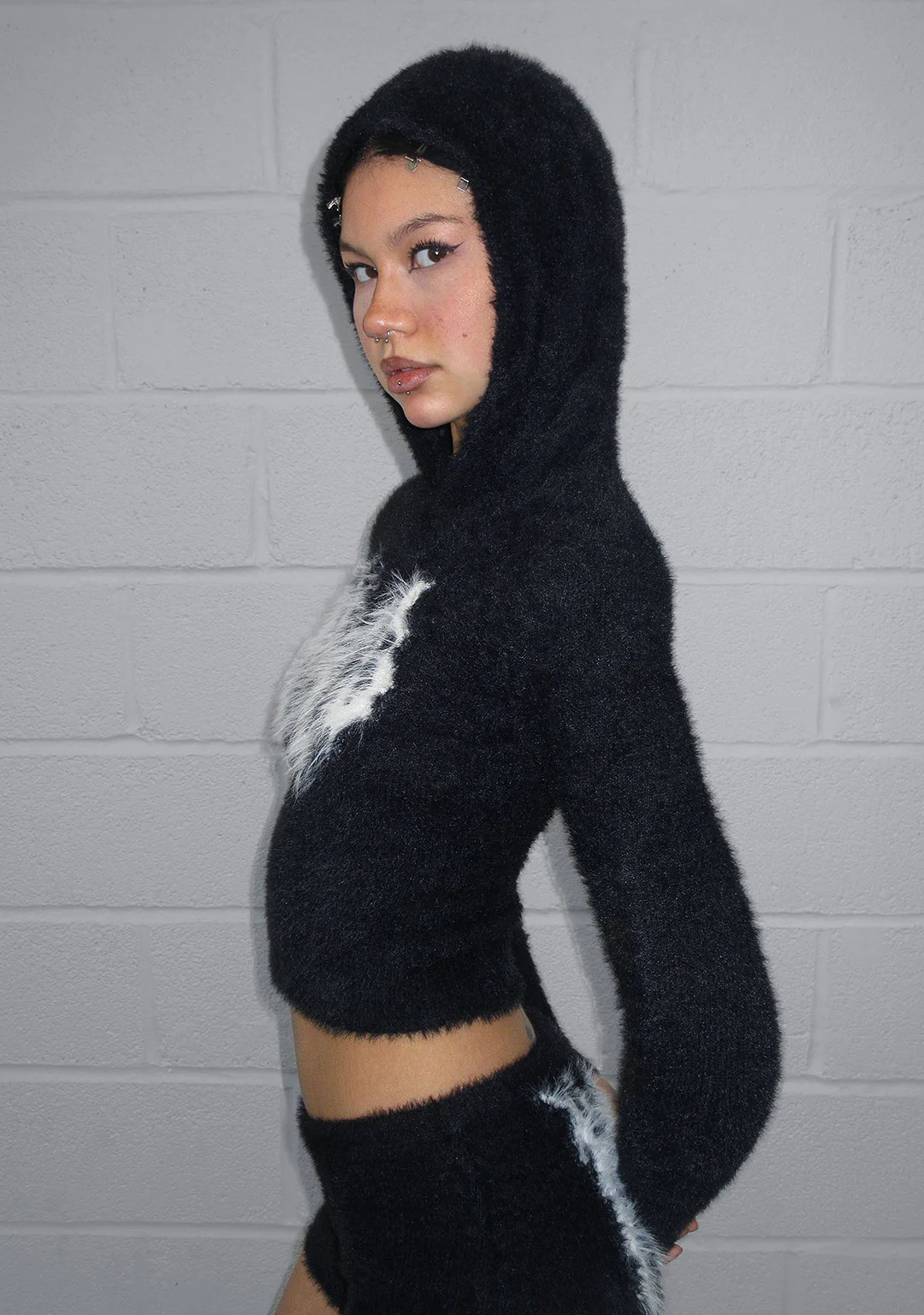 BITTERSWEET FLUFFY KNIT HOODIE BLACK - Image 3
