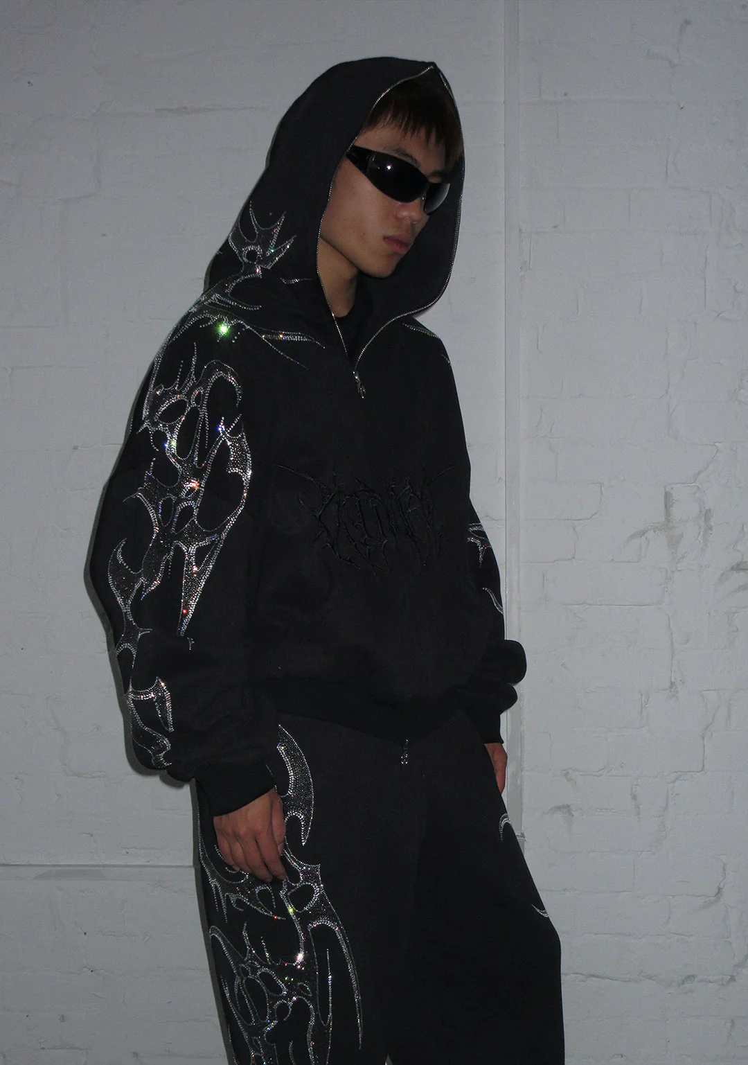 CRASH RHINESTONE OVERSIZED SWEATPANTS BLACK - Image 6