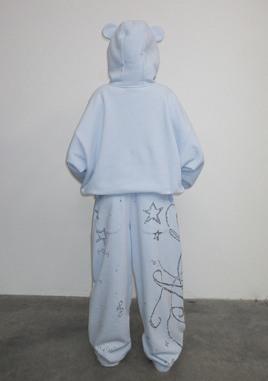 DREAMER RHINESTONE TEDDY OVERSIZED SWEATPANTS BABY BLUE - Image 3