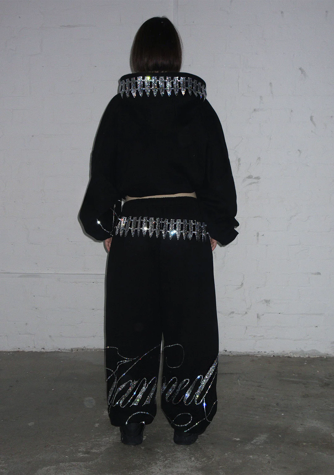 ENEMY RHINESTONE SWEATPANTS BLACK - Image 3