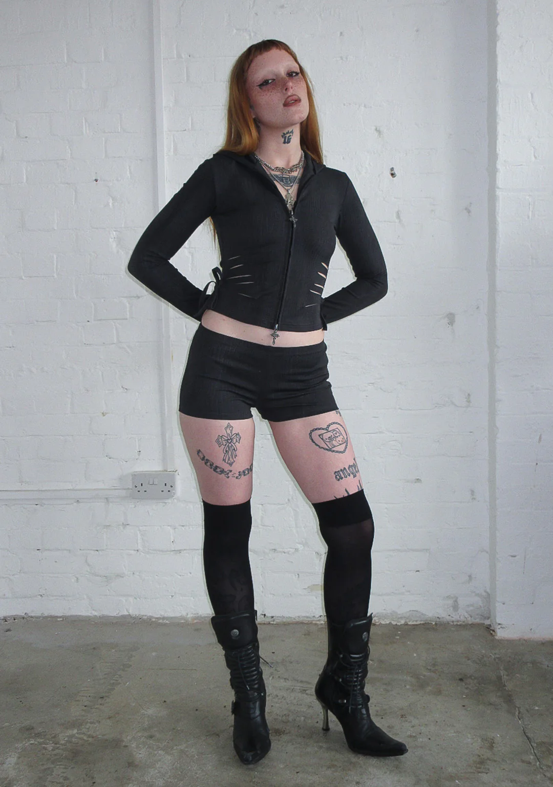 ENVY SNAKESKIN SLASHED SCULPT STRETCH ZIP HOODIE CHARCOAL - Image 3