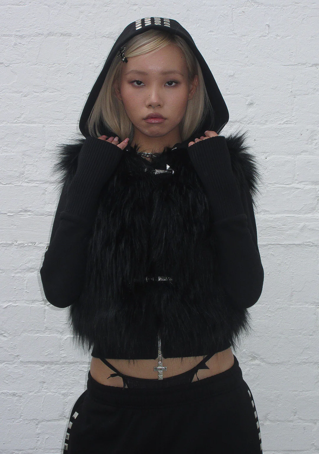FAITHFUL FAUX FUR VEST AND FITTED ZIP HOODIE TWO PIECE SET BLACK - Image 3