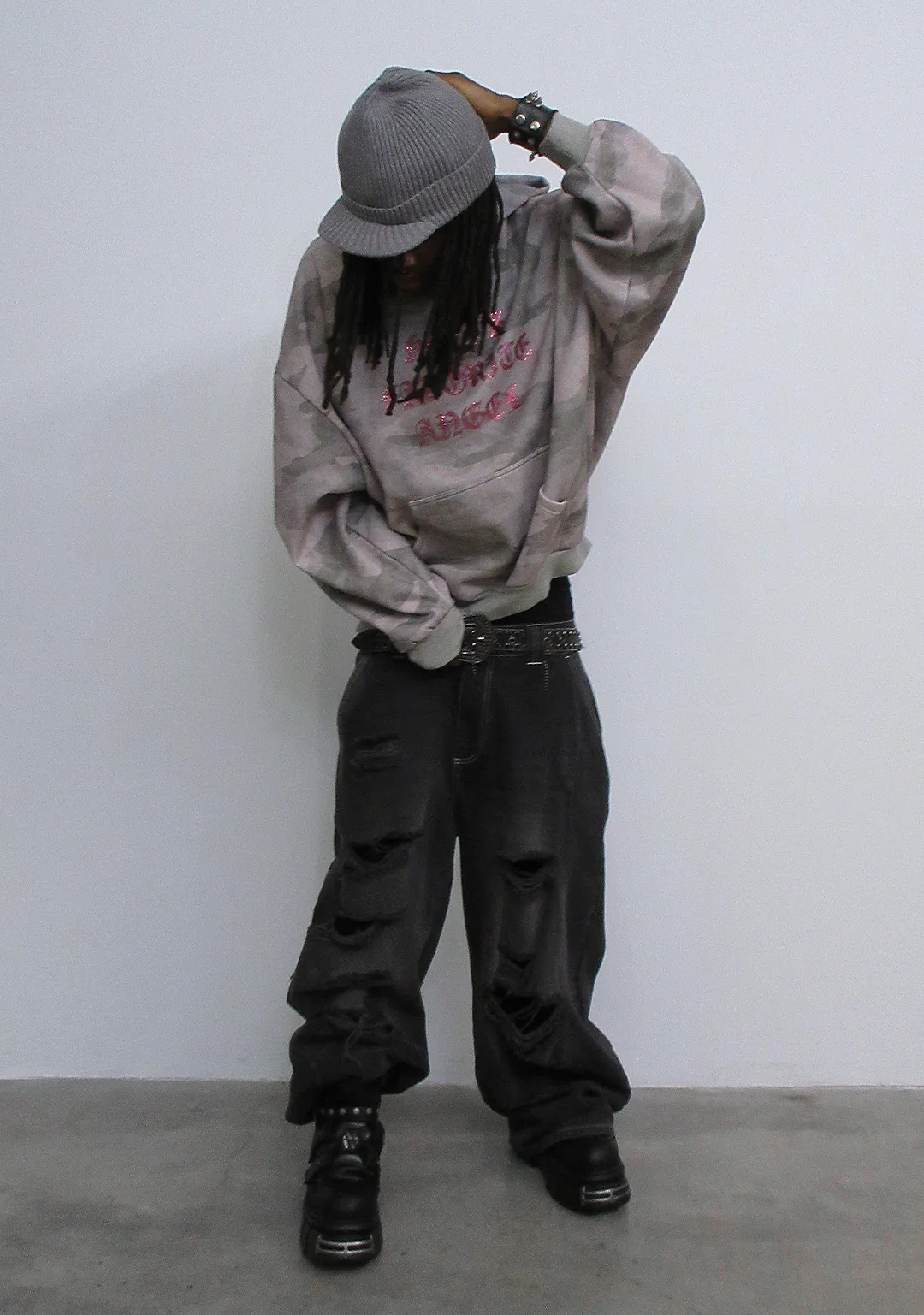 HELL'S FAVORITE RHINESTONE PULLOVER HOODIE CAMO - Image 4