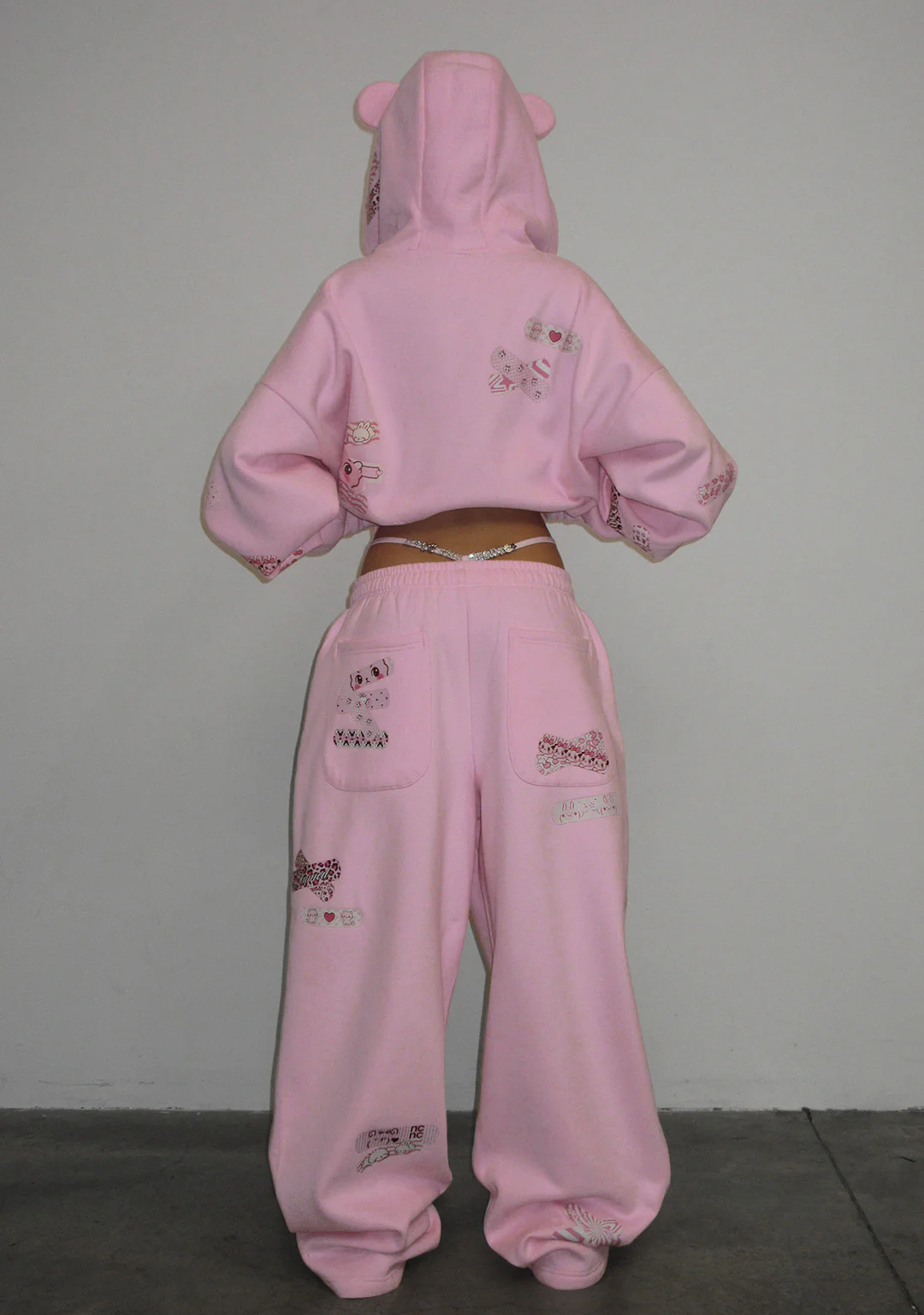STITCH TEDDY OVERSIZED SWEATPANTS BABY PINK - Image 4