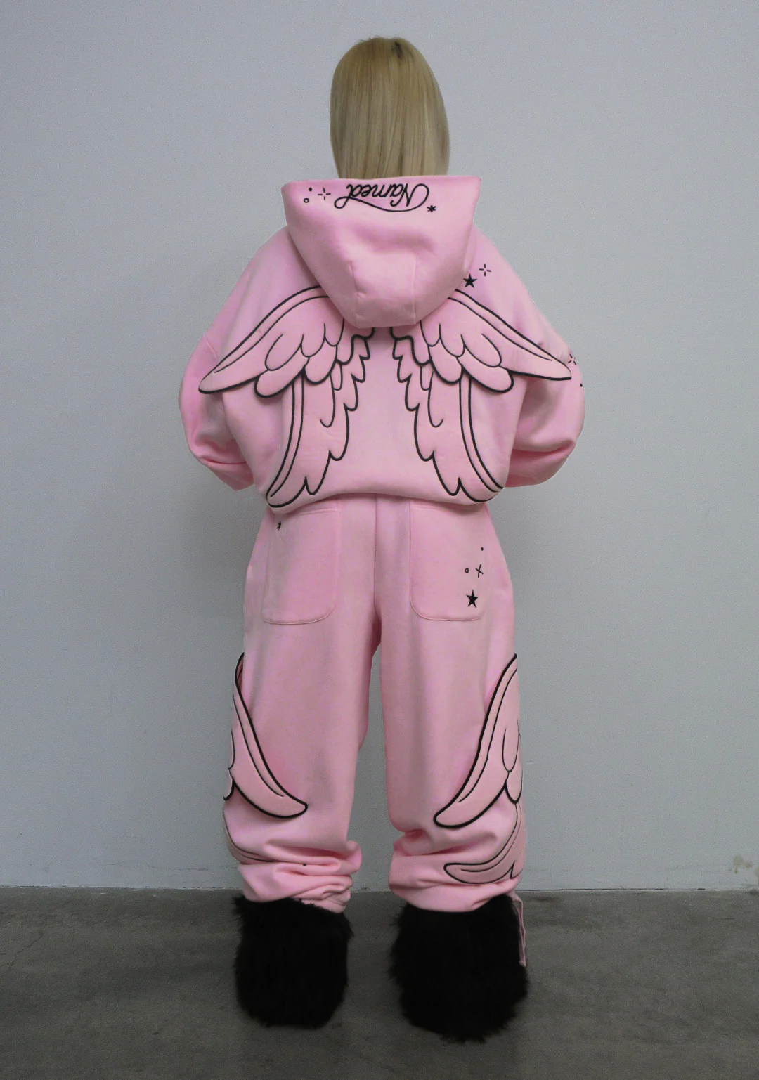 STITCH WINGS OVERSIZED SWEATPANTS BABY PINK (DETACHABLE WINGS) - Image 3