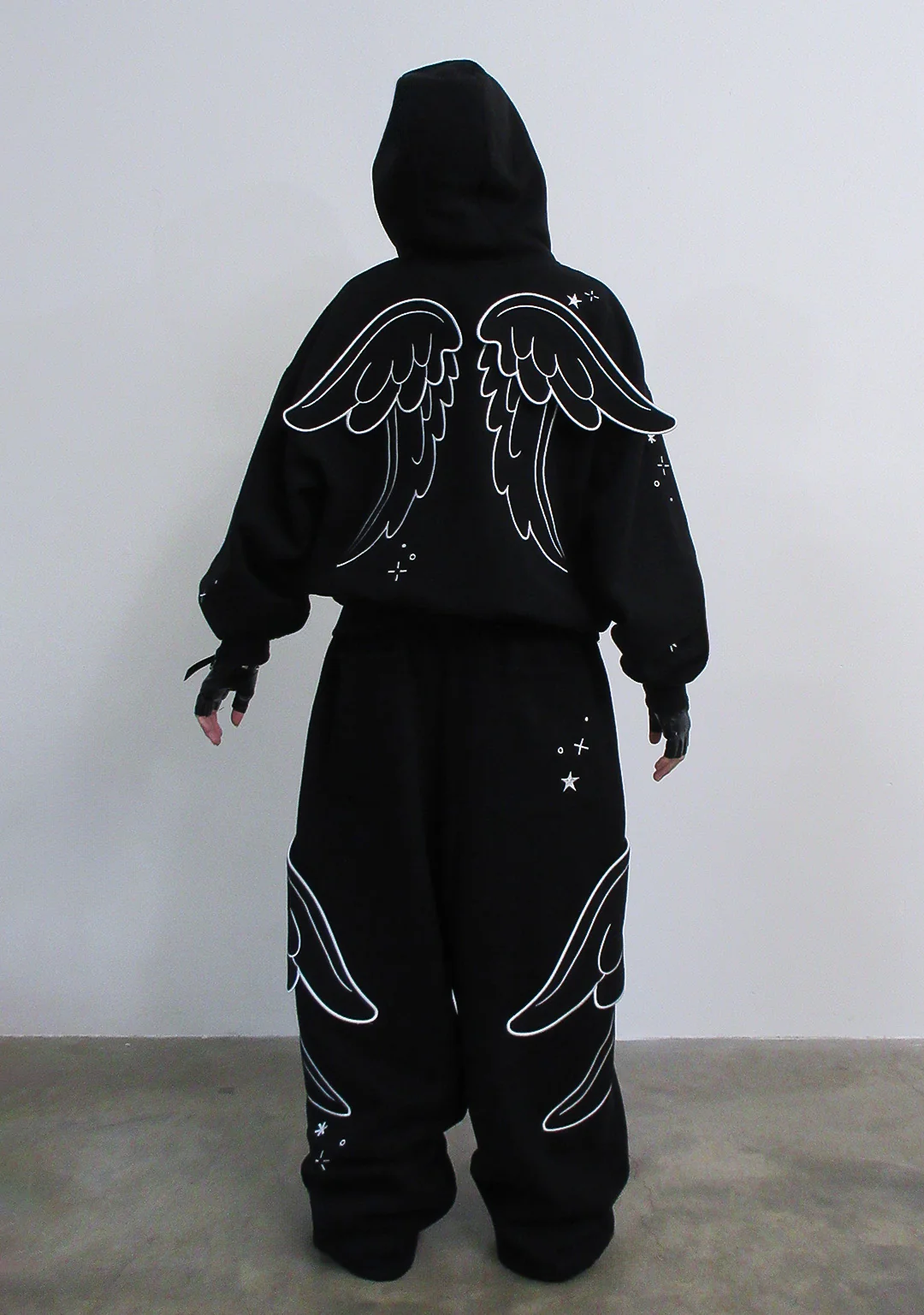 STITCH WINGS OVERSIZED SWEATPANTS BLACK (DETACHABLE WINGS) - Image 3