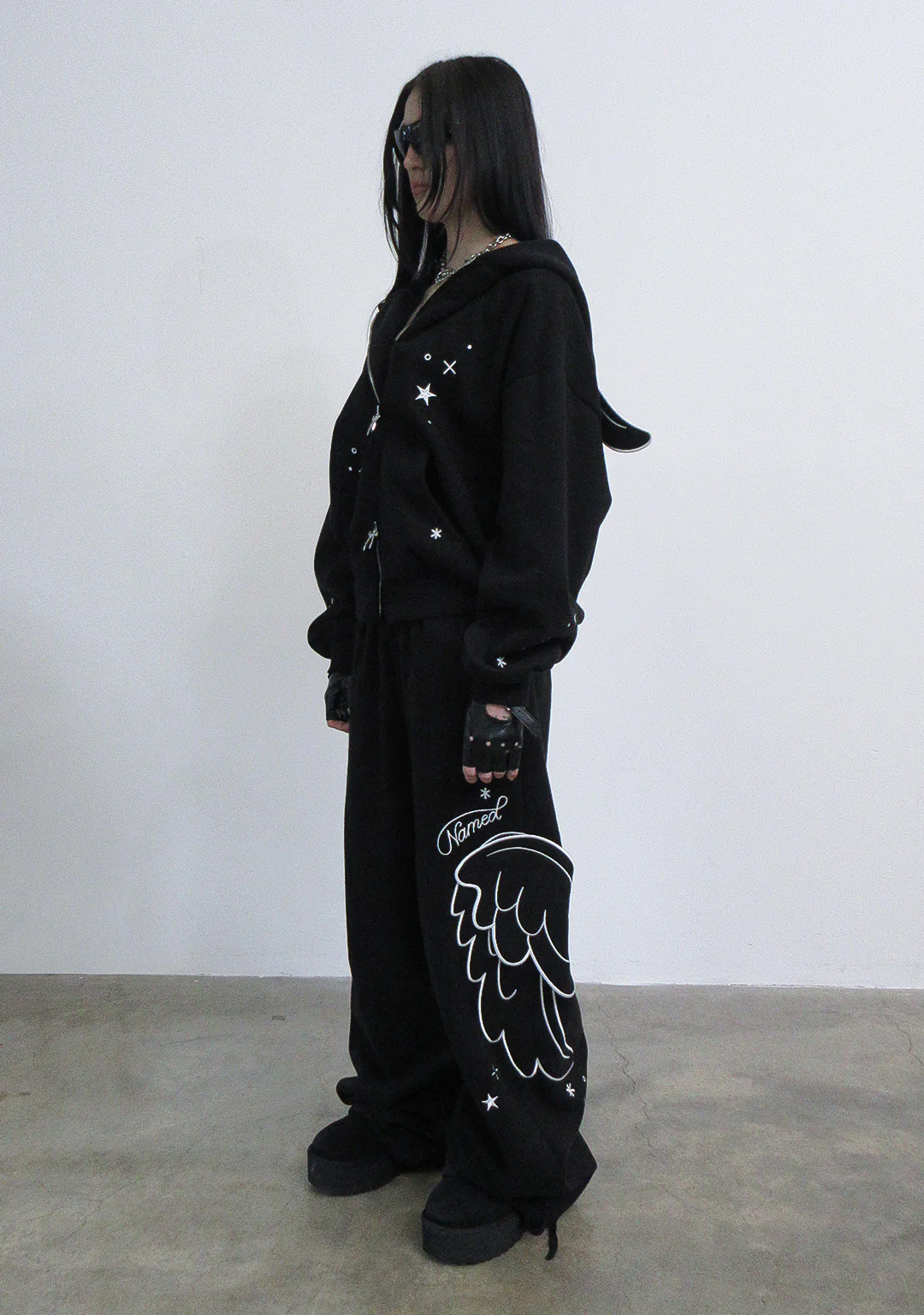 STITCH WINGS OVERSIZED SWEATPANTS BLACK (DETACHABLE WINGS) - Image 7