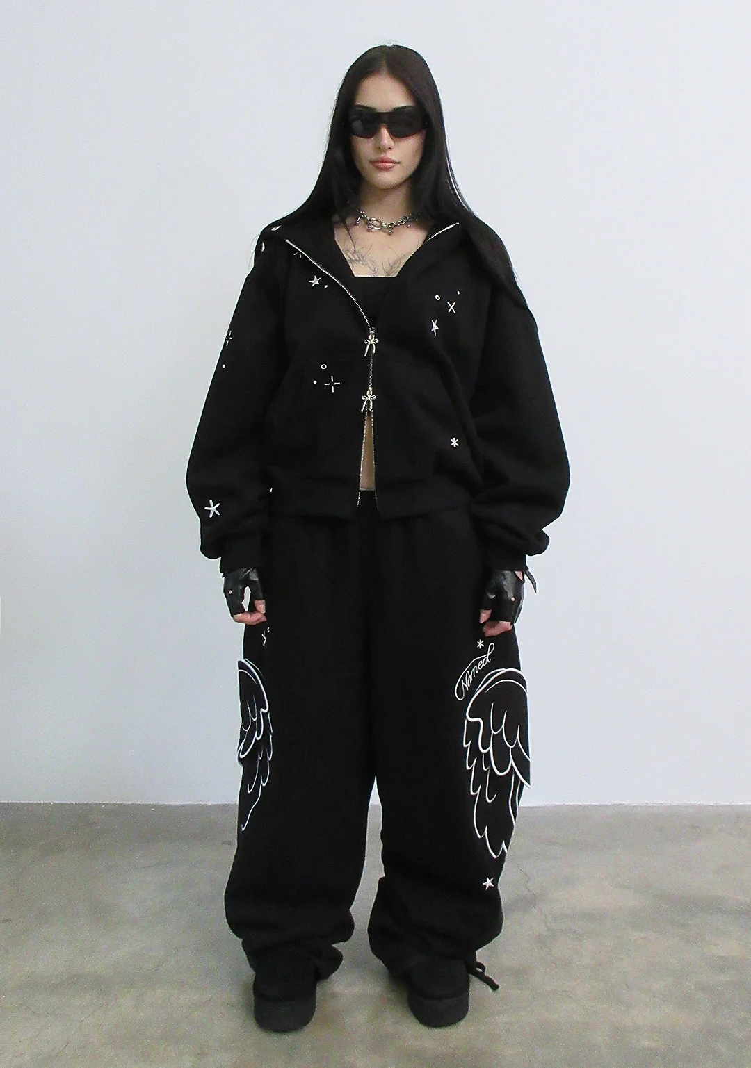 STITCH WINGS ZIP HOODIE BLACK (DETACHABLE WINGS) - Image 3
