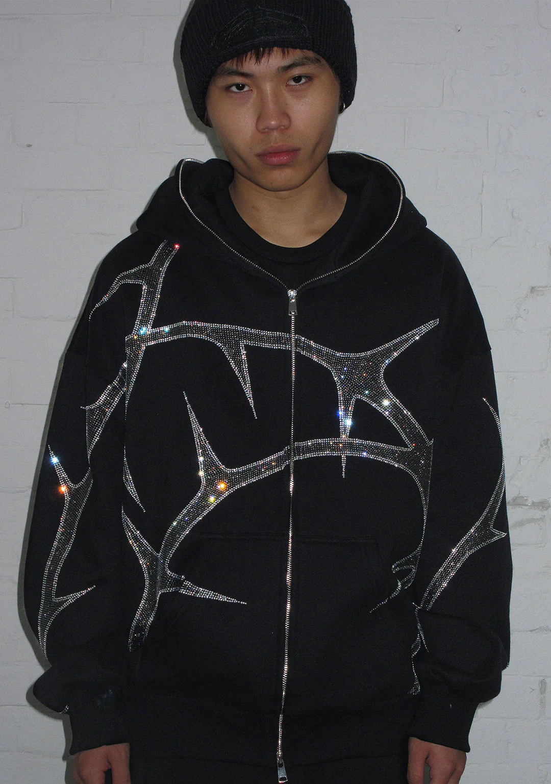THORN RHINESTONE ZIP HOODIE BLACK - Image 4