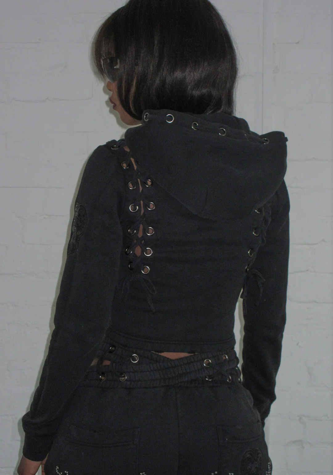 VENDETTA LACE UP FITTED ZIP HOODIE BLACK VINTAGE WASH - Image 5